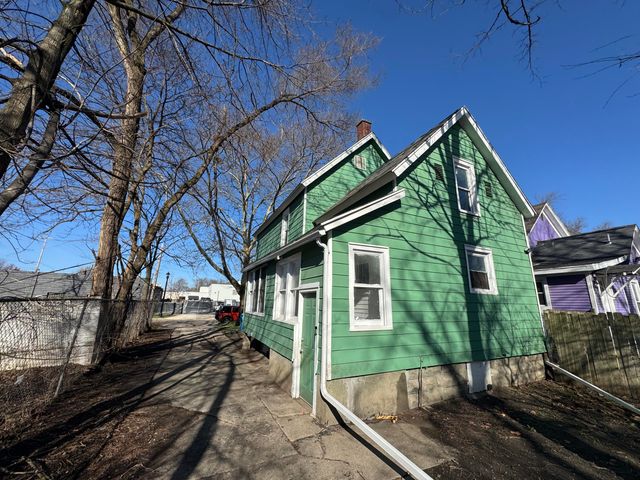 708 Harrison Street, Kalamazoo, MI 49007