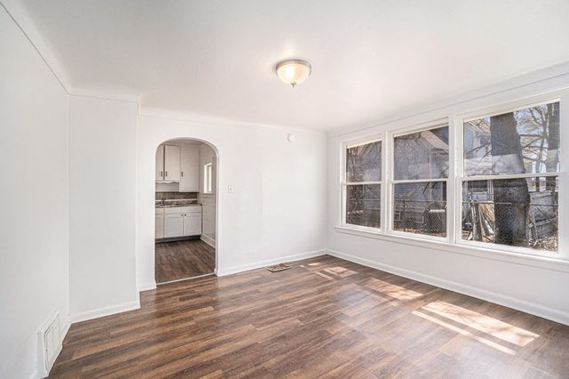 708 Harrison Street, Kalamazoo, MI 49007