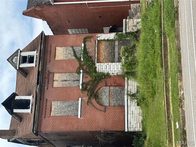 743 N Euclid Avenue, St Louis, MO 63108