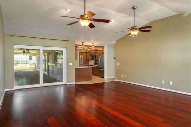 4504 RIVIERA DRIVE, Winter Haven, FL 33884