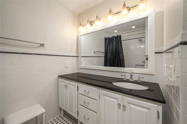 4504 RIVIERA DRIVE, Winter Haven, FL 33884