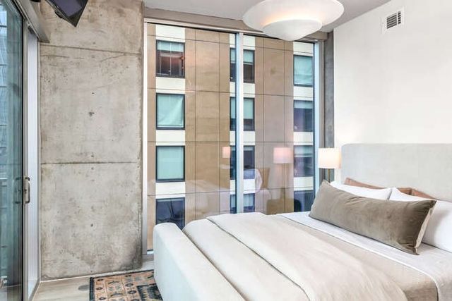 301 Demonbreun St Unit 814, Nashville, TN 37201