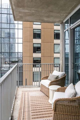 301 Demonbreun St Unit 814, Nashville, TN 37201