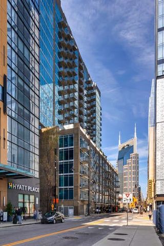 301 Demonbreun St Unit 814, Nashville, TN 37201