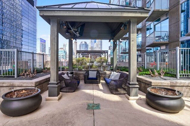 301 Demonbreun St Unit 814, Nashville, TN 37201