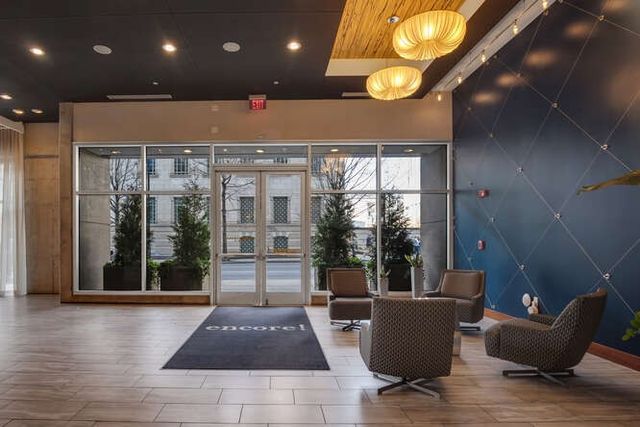 301 Demonbreun St Unit 814, Nashville, TN 37201