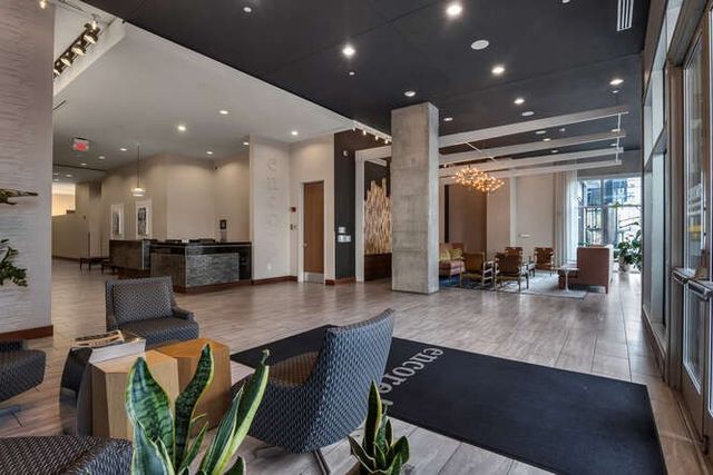 301 Demonbreun St Unit 814, Nashville, TN 37201