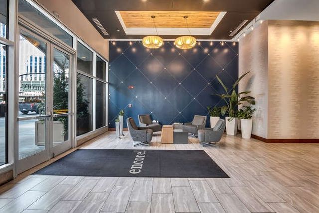 301 Demonbreun St Unit 814, Nashville, TN 37201