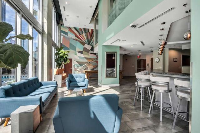 301 Demonbreun St Unit 814, Nashville, TN 37201