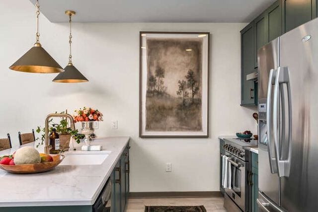 301 Demonbreun St Unit 814, Nashville, TN 37201