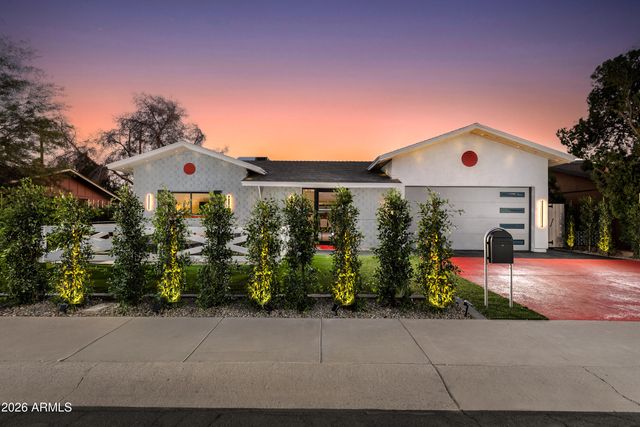 8541 E THOMAS Road, Scottsdale, AZ 85251