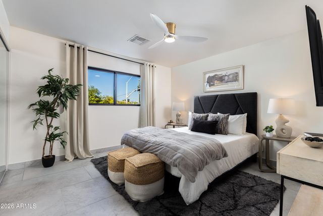 8541 E THOMAS Road, Scottsdale, AZ 85251