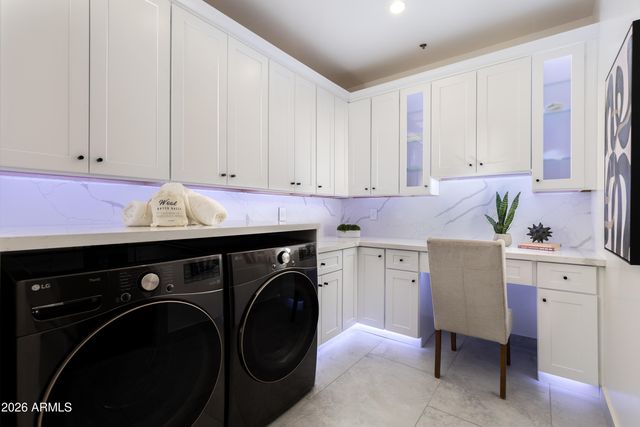 8541 E THOMAS Road, Scottsdale, AZ 85251