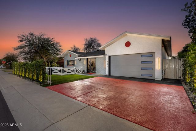 8541 E THOMAS Road, Scottsdale, AZ 85251