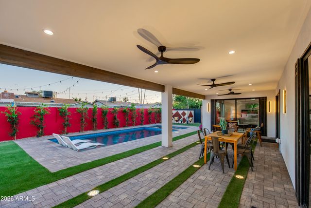 8541 E THOMAS Road, Scottsdale, AZ 85251