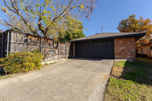 10023 Kirkhaven Drive, Dallas, TX 75238