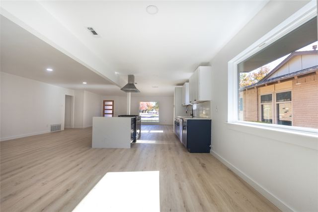 10023 Kirkhaven Drive, Dallas, TX 75238