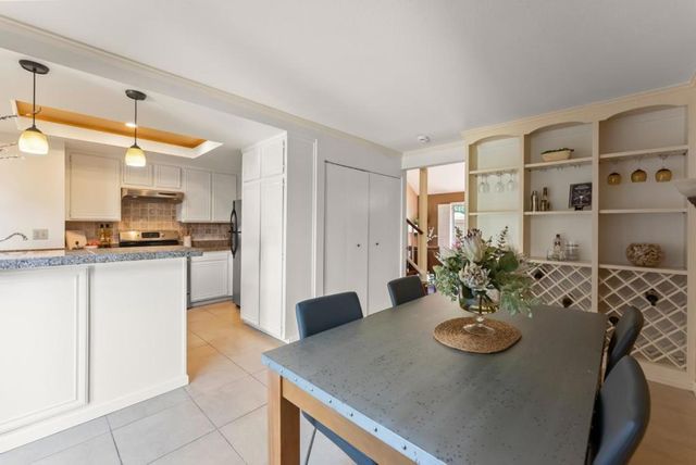 171 Kiely Boulevard, Santa Clara, CA 95051