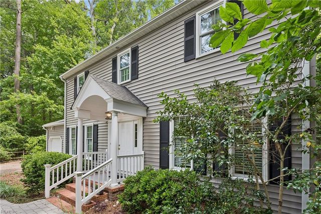205 Grace ST, Seaford, VA 23696