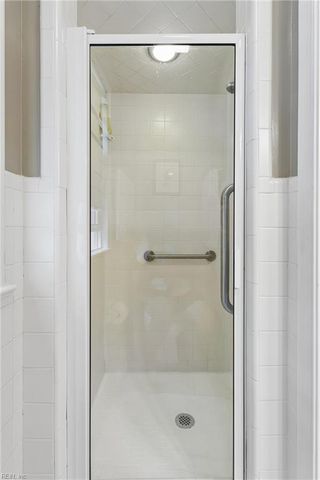 205 Grace ST, Seaford, VA 23696