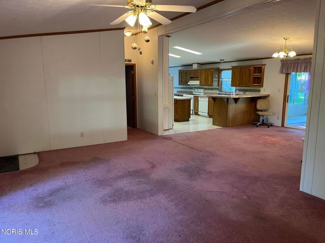 3203 Circle Drive, Delta, OH 43515