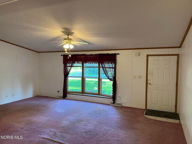 3203 Circle Drive, Delta, OH 43515