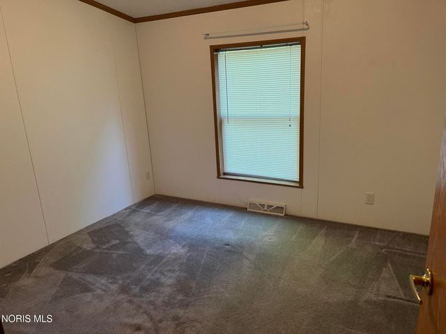 3203 Circle Drive, Delta, OH 43515