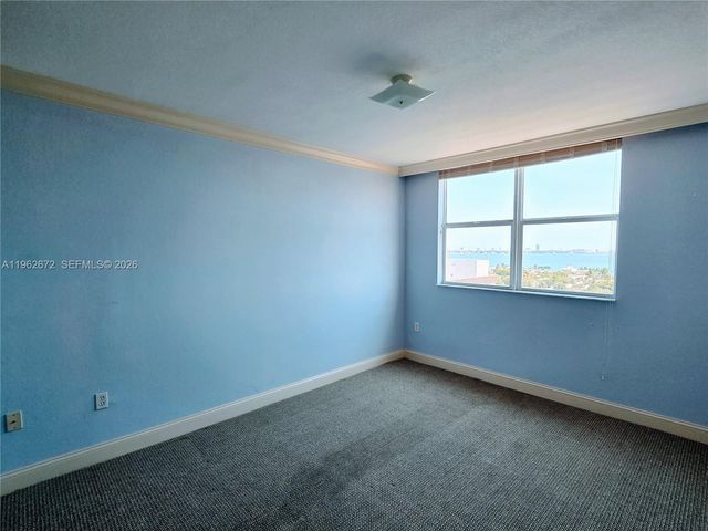 1625 Kennedy Cswy 1207C, North Bay Village, FL 33141