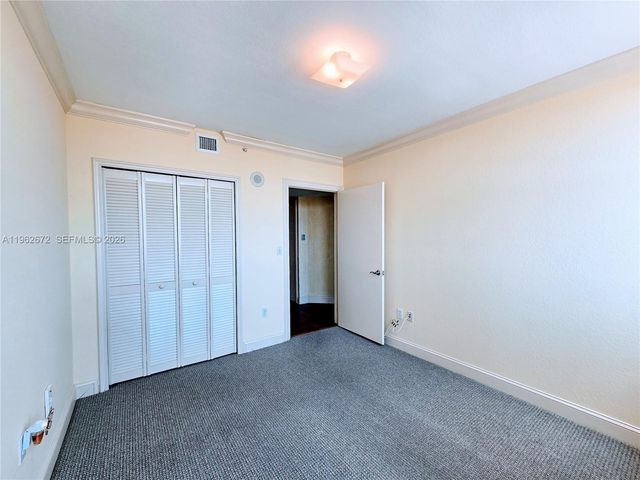 1625 Kennedy Cswy 1207C, North Bay Village, FL 33141