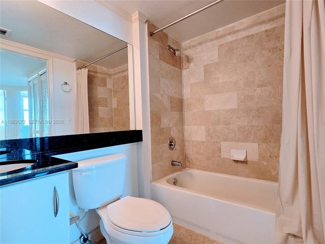 1625 Kennedy Cswy 1207C, North Bay Village, FL 33141