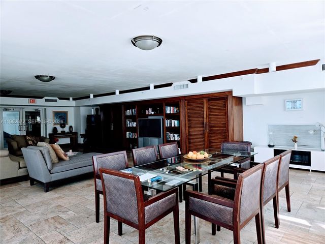 1625 Kennedy Cswy 1207C, North Bay Village, FL 33141