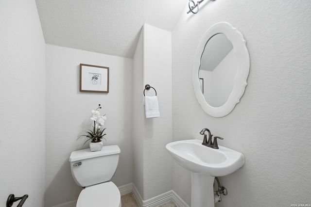 3551 Pinnacle, San Antonio, TX 78261