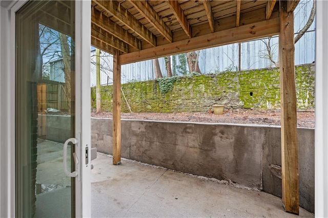 405 4th NE Street 9, Atlanta, GA 30308