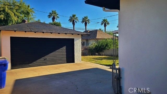 557 E Trenton, San Bernardino, CA 92404