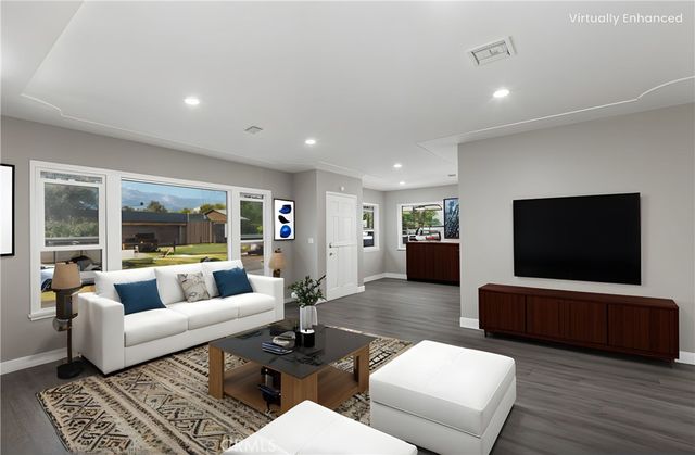 557 E Trenton, San Bernardino, CA 92404