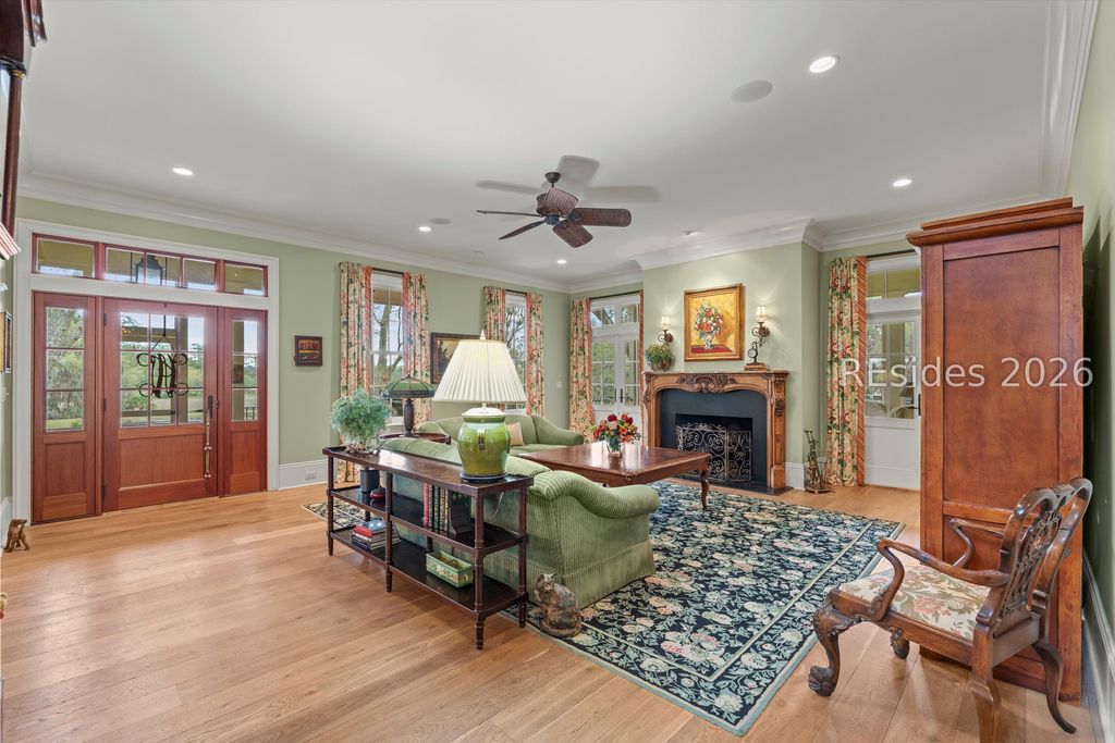 Image 14 of property listing at 34 Oak Pond Psge, Beaufort, SC 29906