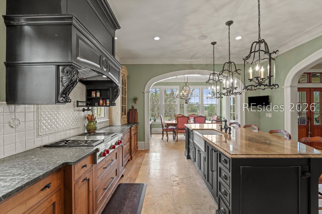Image 24 of property listing at 34 Oak Pond Psge, Beaufort, SC 29906