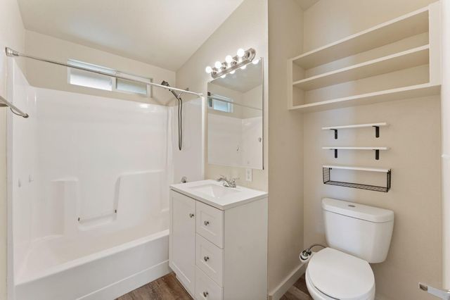 6404 La Cienega Drive, North Highlands, CA 95660