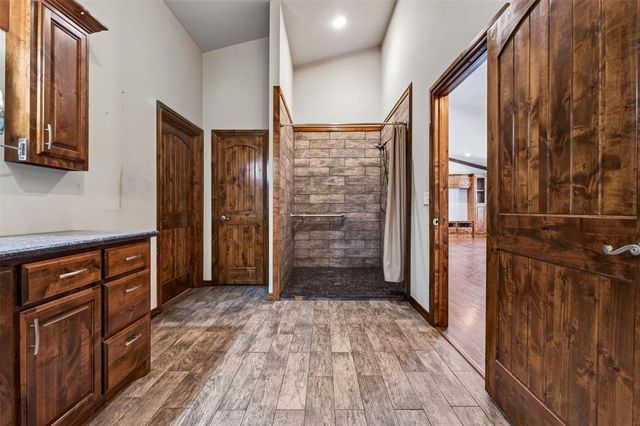 9280 Jasper Drive, Jones, OK 73049