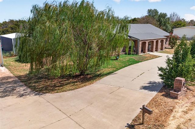 9280 Jasper Drive, Jones, OK 73049