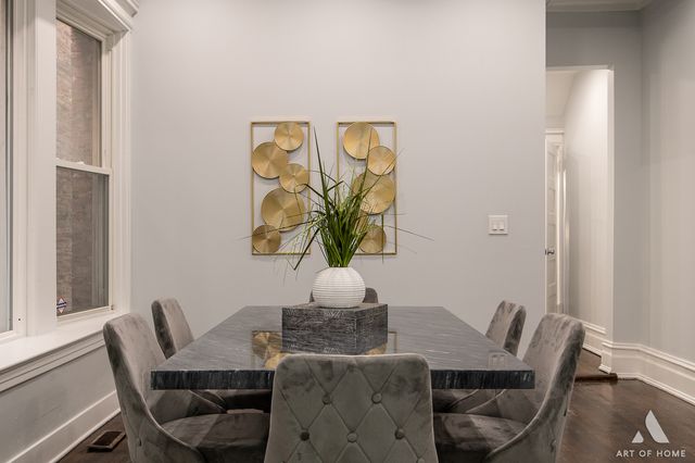 4937 S Prairie Avenue, Chicago, IL 60615