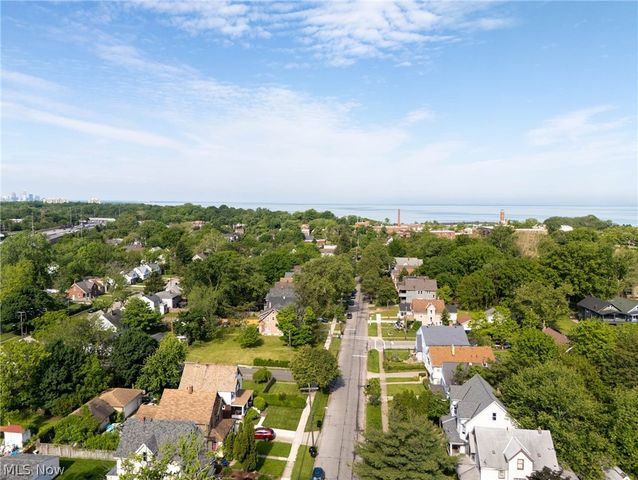 14713 Westropp Avenue, Cleveland, OH 44110