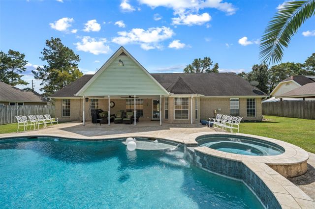19837 S Plantation Estates Drive, Porter, TX 77365