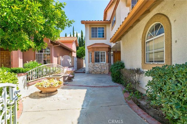 12022 Falcon Crest Way, Porter Ranch, CA 91326
