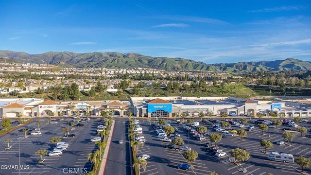12022 Falcon Crest Way, Porter Ranch, CA 91326