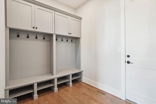 5912 KINGSWOOD RD, Bethesda, MD 20814