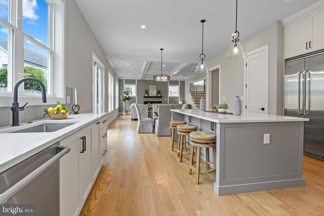 5912 KINGSWOOD RD, Bethesda, MD 20814