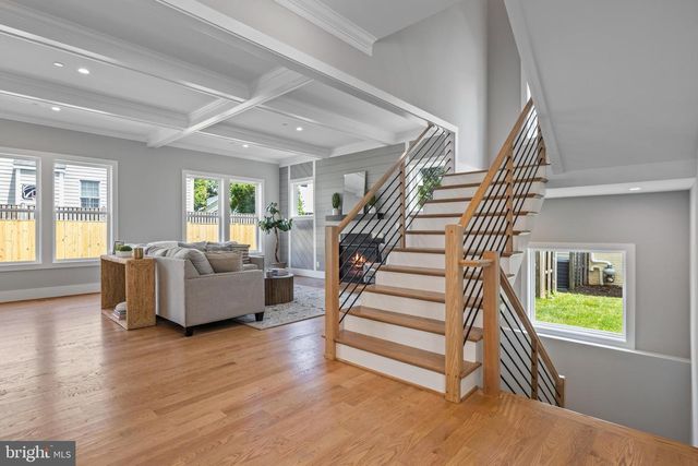 5912 KINGSWOOD RD, Bethesda, MD 20814