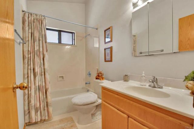 2577 Starkey Way, Alpine, CA 91901