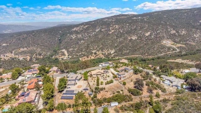 2577 Starkey Way, Alpine, CA 91901